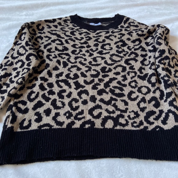 Dex leopard print sweater - Picture 3 of 3